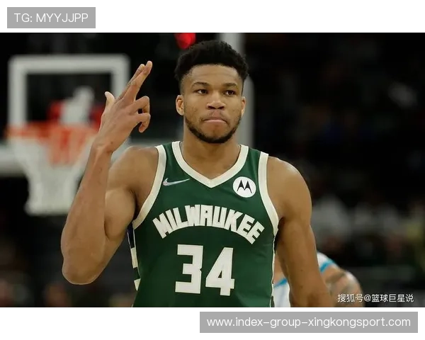 字母哥强攻禁区毫不手软,雄鹿火力全开 字母哥强攻禁区毫不手软,雄鹿火力全开